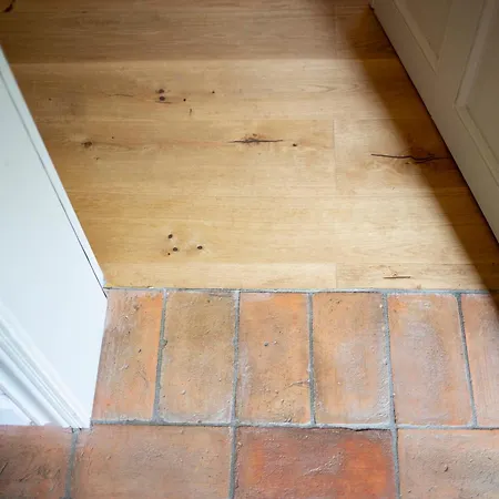 Kleine Backsteinloft Apartment Templin